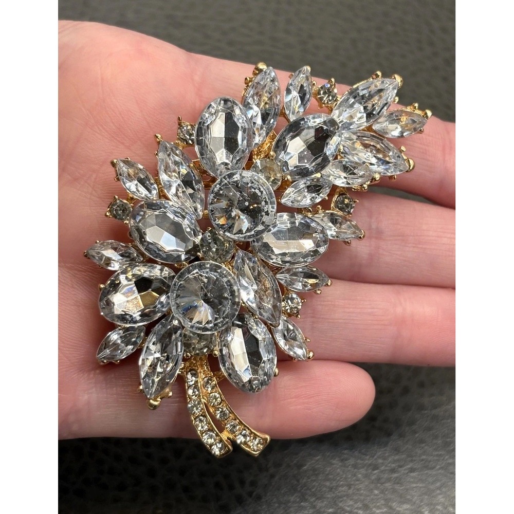 Vintage Clear Rhinestone Cluster Leaf Brooch Rivoli Marquise Crystal Gold Tone